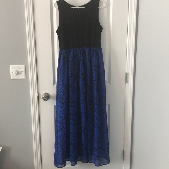 Apt. 9 Dresses & Skirts - 💙Apt. 9 Maxi Dress💙